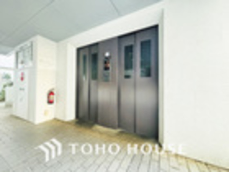 その他 エレベーター