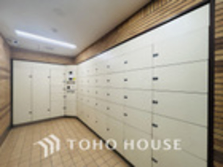 その他 宅配ロッカーがあり不在時の荷物受け取りも安心