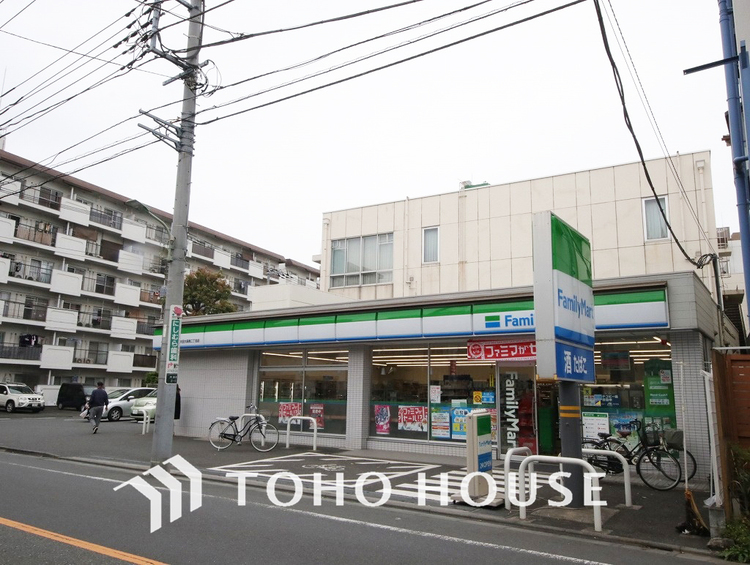 周辺 ファミリーマート 大田大森南2丁目店　距離650ｍ