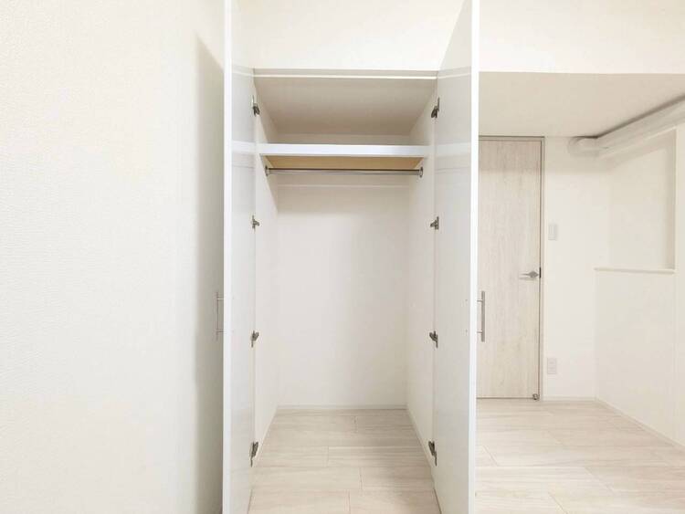 その他 収納スペースが付いていて、お部屋を広く使っていただけます。