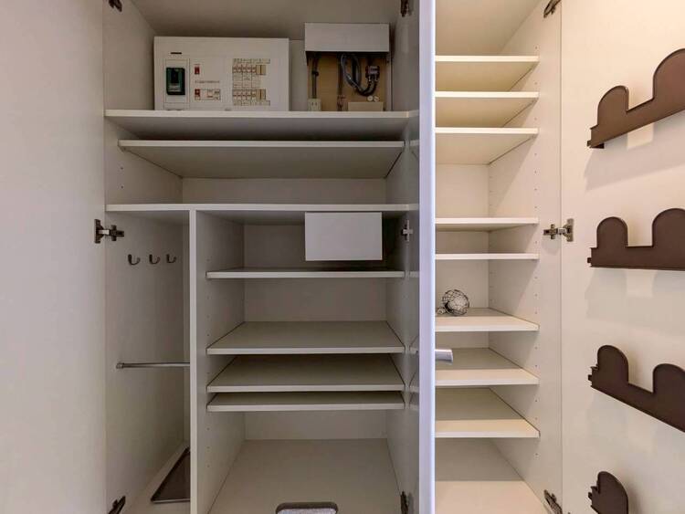 その他 家電やスーツケース、ストック品など何でも片付く嬉しい空間です。