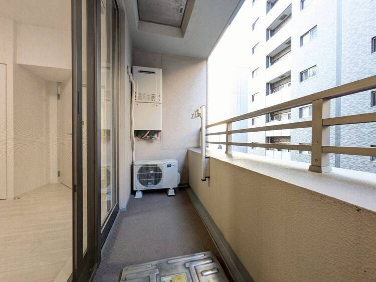 その他 朝の澄んだ空気や、夕方に吹く清々しい風を感じられるバルコニー。