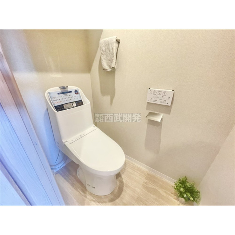 トイレ いつも綺麗に清潔に。洗浄機能付きトイレです。
