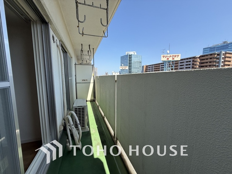 バルコニー 陽当たり良好なバルコニー