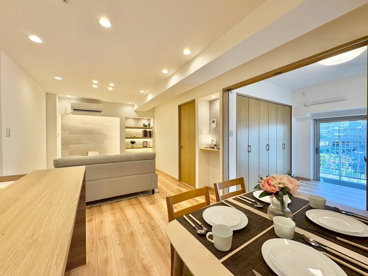 居間 豊かな居住性と、安心感を満たすクオリティが見事に調和した住空間。