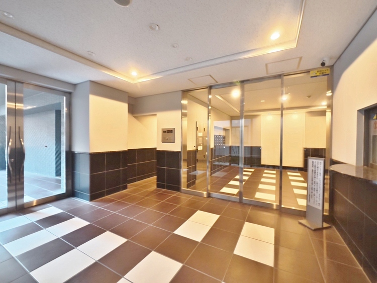 エントランス エントランスは、毎日の行き帰りで使う大事な空間です。