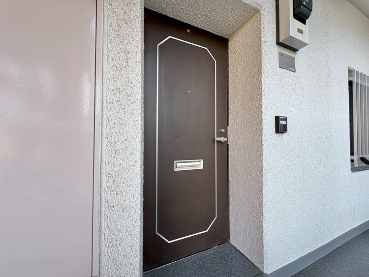 玄関 玄関を開ければ、そこは安らぎのご自宅。