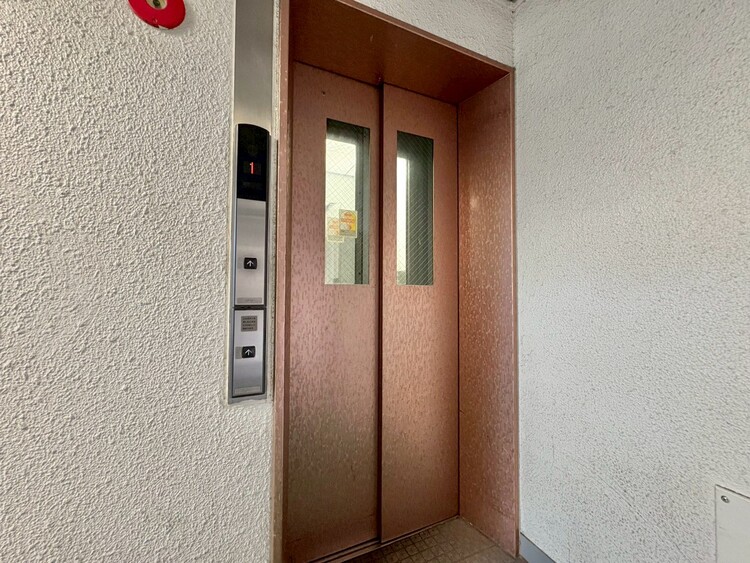 その他 エレベーターの管理も、きちんと行き届いてます。