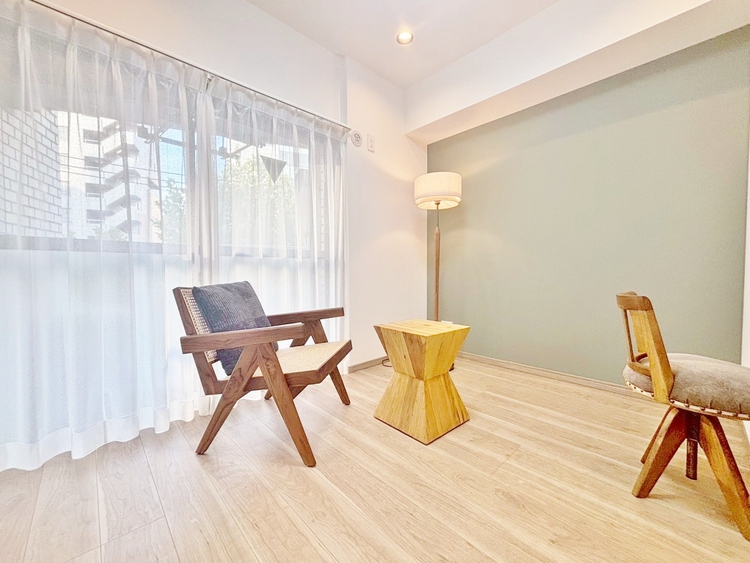 居間 豊かな居住性と、安心感を満たすクオリティが見事に調和した住空間。