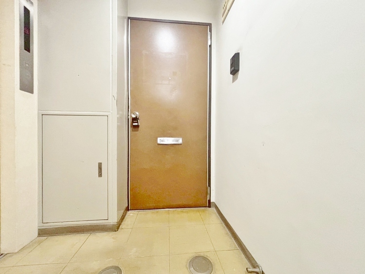 玄関 玄関を開ければ、そこは安らぎのご自宅。