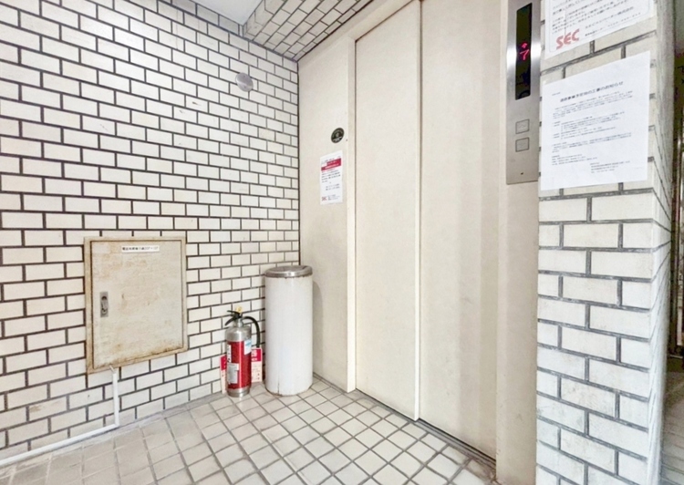 その他 エレベーターの管理も、きちんと行き届いてます。