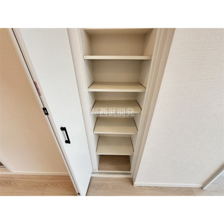 収納 何かと便利なリビング収納