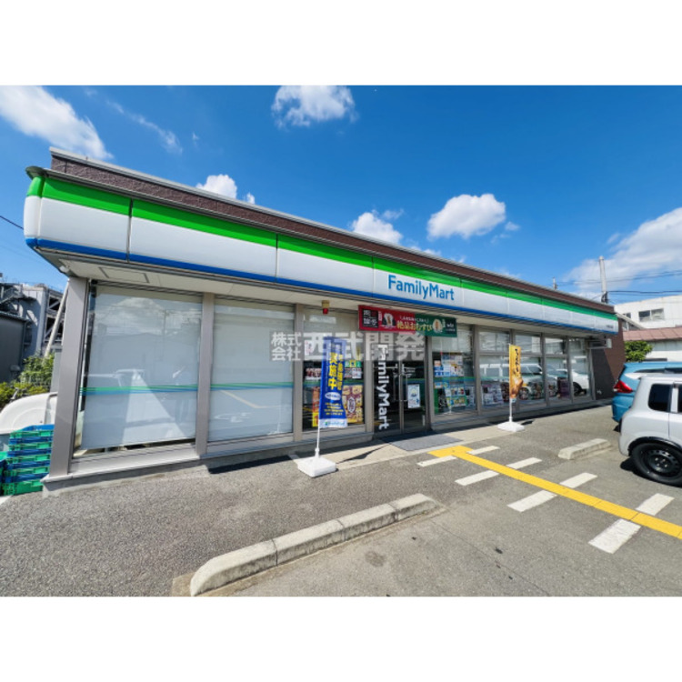 周辺 ファミリーマート(約480m)