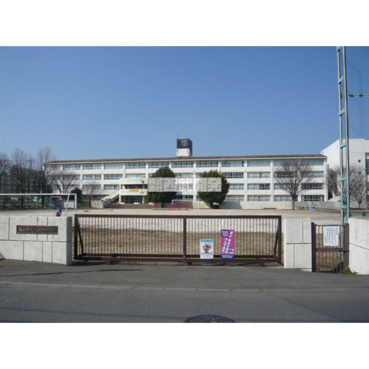 周辺 入間野中学校(約1840m)