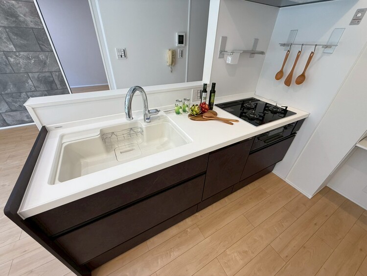 その他 使いやすくスタイリッシュなキッチン空間になっております。