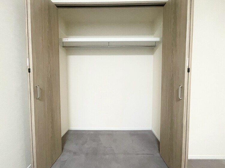 その他 収納スペースが付いていて、お部屋を広く使っていただけます。