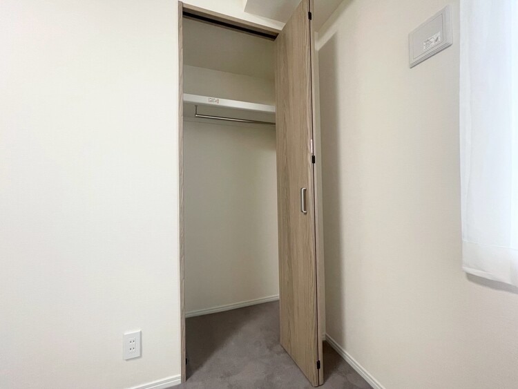 その他 家電やスーツケース、ストック品など何でも片付く嬉しい空間です。