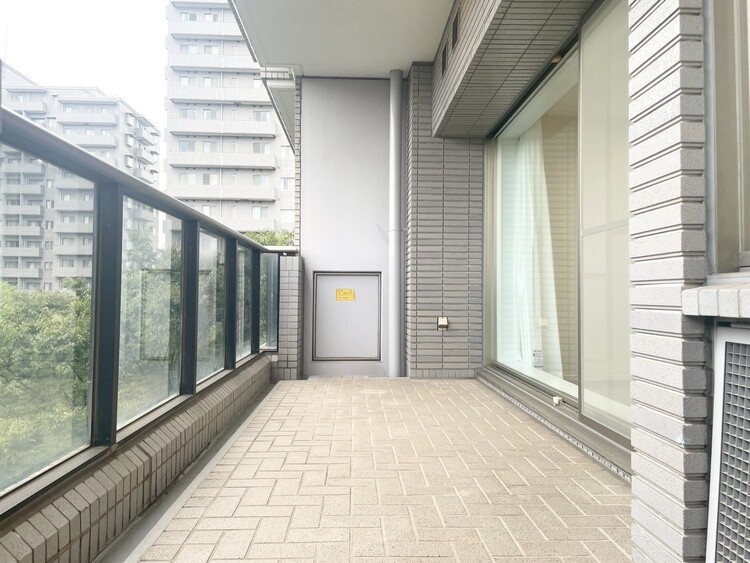 その他 朝の澄んだ空気や、夕方に吹く清々しい風を感じられるバルコニー。