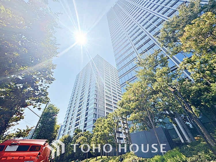 外観 感性を育むプライベートルームはシンプルでスマートな空間。好みの空間で読書をしたり、音楽を聞いたりと一人の時間も充実したものにできます。