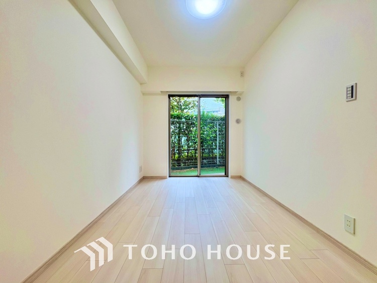 内装 【PRIVATE ROOM】◆快適◆な暮らしに不可欠な収納スペース。快適さとともに思い出も詰まっていく。