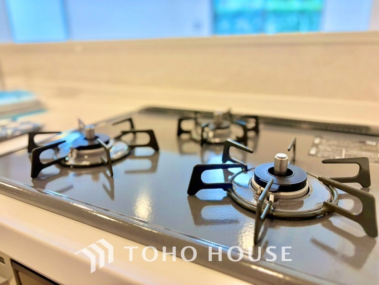 キッチン 【KITCHEN】◆家族のおはよう◆の声を笑顔で迎えてあげられるシステムキッチン。朝ごはんが楽しみでちょっと早起きしたくなるんです。