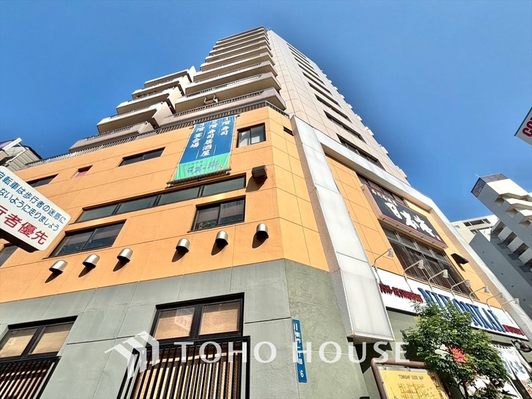 外観 【リフォーム中】感性を育むプライベートルームはシンプルでスマートな空間。好みの空間で読書をしたり、音楽を聞いたりと一人の時間も充実したものにできます。