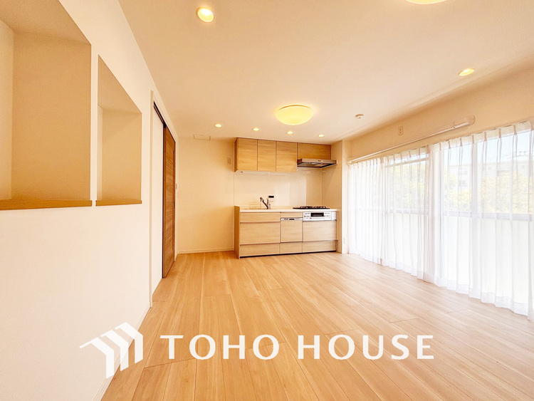 内装 ゆったりとくつろげる上質なリビングダイニング