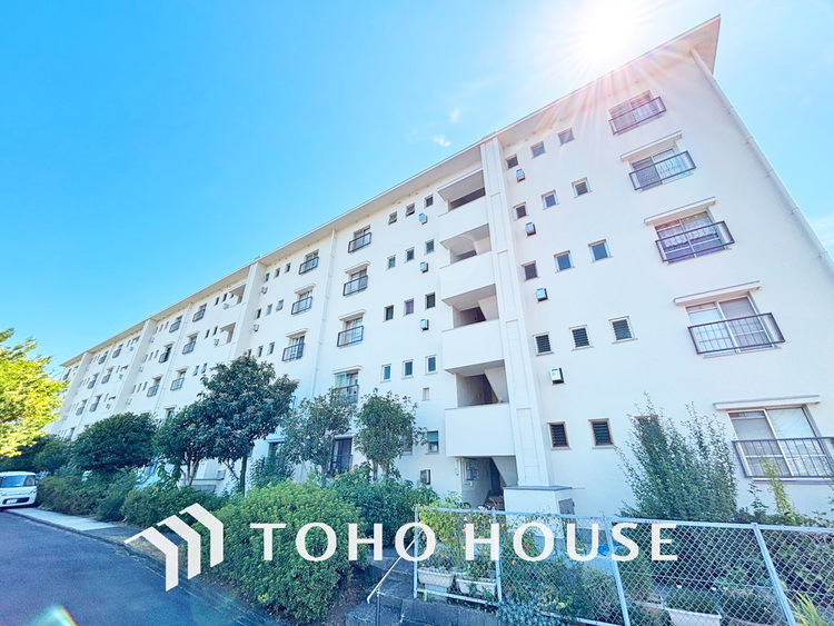 外観 〜「たまプラーザ」駅より徒歩圏内〜南西向きにつき陽当り良好〜新規リノベーション済み住戸〜