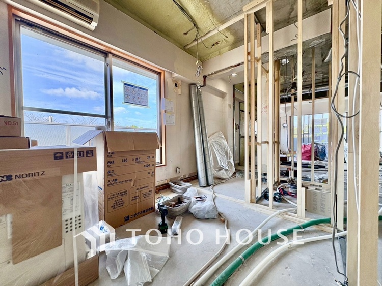 内装 現在改装中◆属毛離裏◆子は父を手本とし、母に愛育されて成長する。家族の深い繋がり。いつまでも大切にしたい。