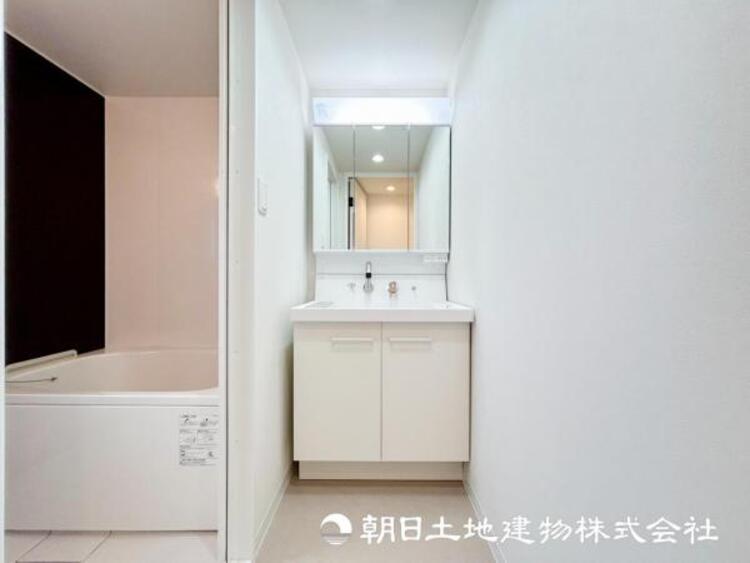 洗面 【洗面化粧台】こだわりをもった洗面台は普段の日々をファッショナブルな日々に変換してくれる力があります。