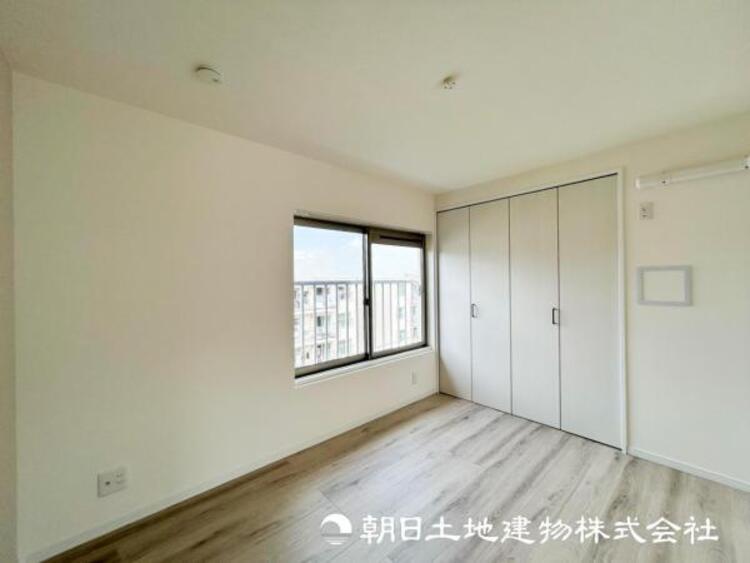 その他 【洋室】爽やかな空間演出とセンス良く纏められた室内は寛ぎ空間でなければなりません。妥協せずにまとめ上げました。