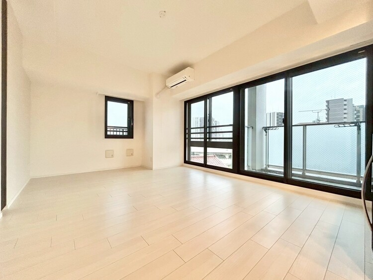 居間 過ごす時間が、たくさんの思い出として紡がれていく場所。