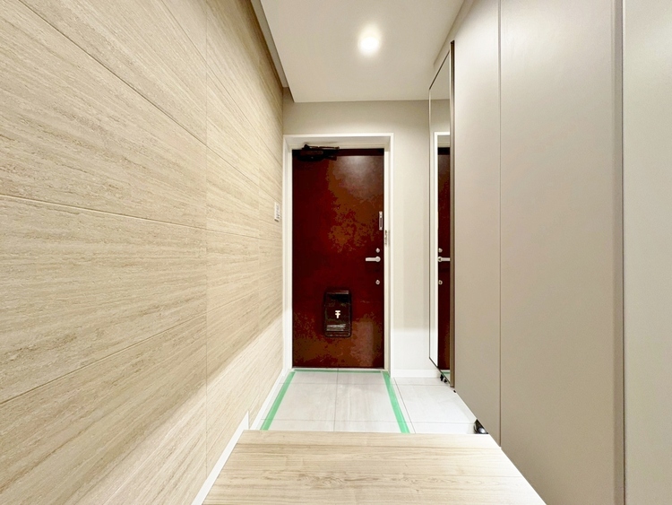 玄関 シューズボックスを完備した玄関です。