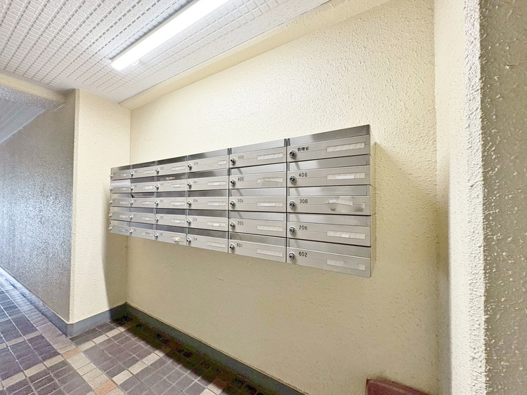 その他 郵便物を受け取るための郵便受けも、きちんと管理されています。
