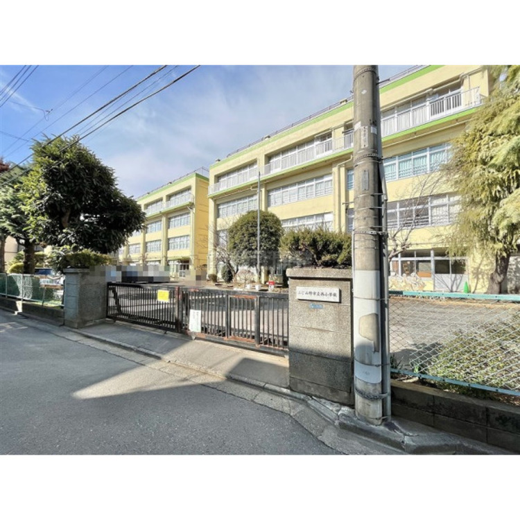 周辺 西小学校(約1300m)