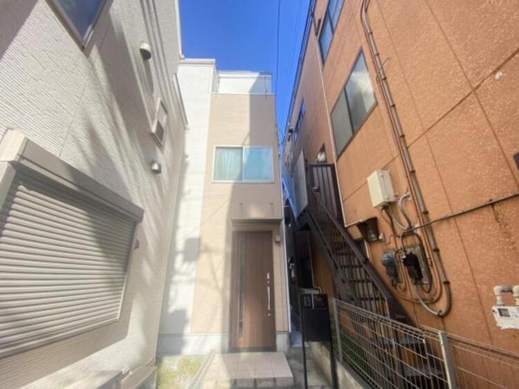 外観 清潔感のあるシンプルな外観が魅力的な物件です。