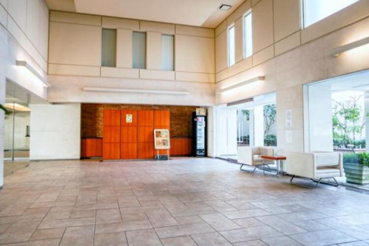 その他 開放感と上品な質感のロビー、キッズルームや洗車スペース等充実した共用施設あり（細則有）