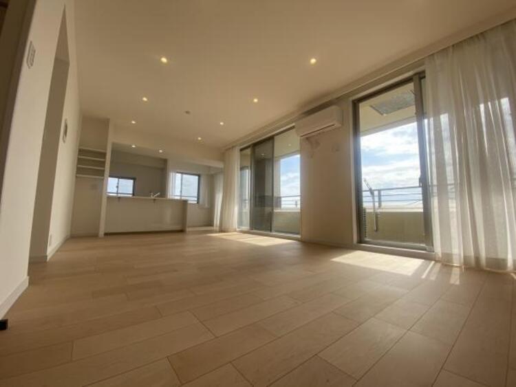 収納 玄関には収納豊富なシューズクローゼットも完備。雑多な玄関でなくスッキリ空間にできるよう設計しました。