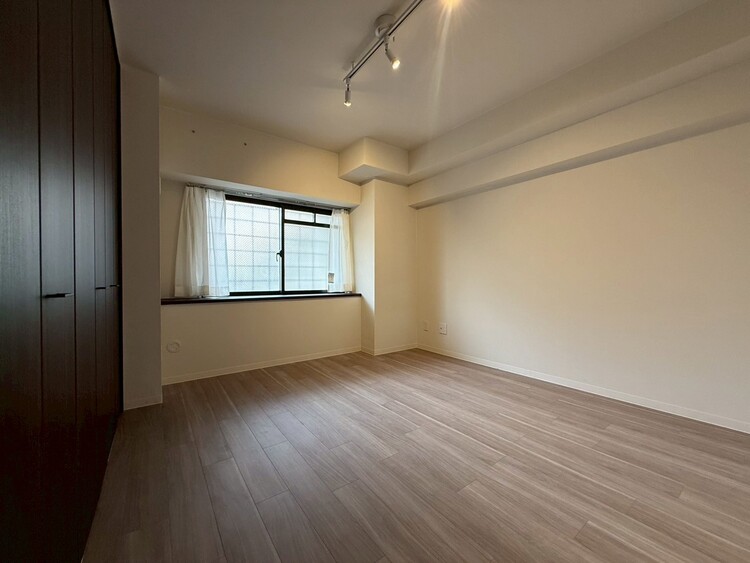 その他 清かで艶やかな時間をもたらしてくれる室内です。