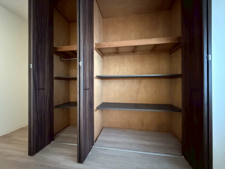 その他 家電やスーツケース、ストック品など何でも片付く嬉しい空間です。