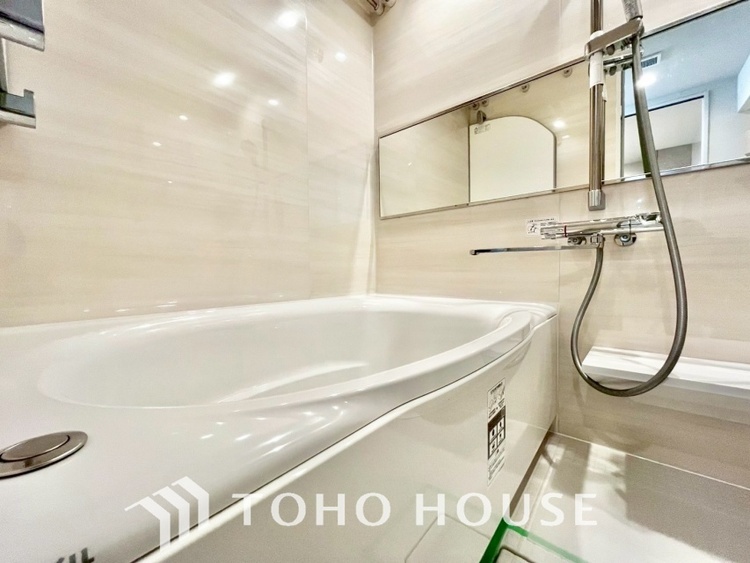 風呂 【浴室】《一日の疲れを落としてくれる場所は、落ち着く場所でなければならない》　