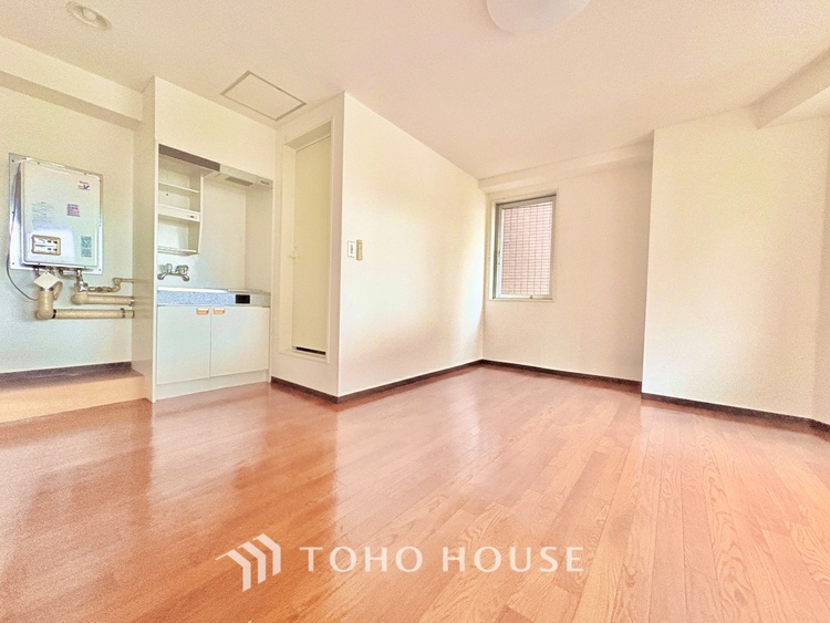 内装 洗練されたデザインと大きな広がりを持つリビングは、安心感と気品に満ちたひとときを叶える住まいの象徴です。