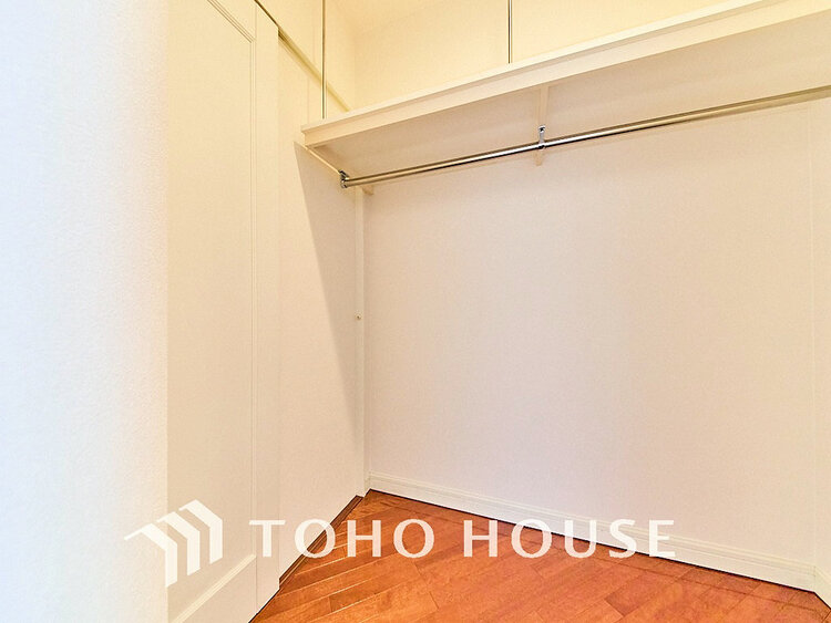 収納 居室　収納