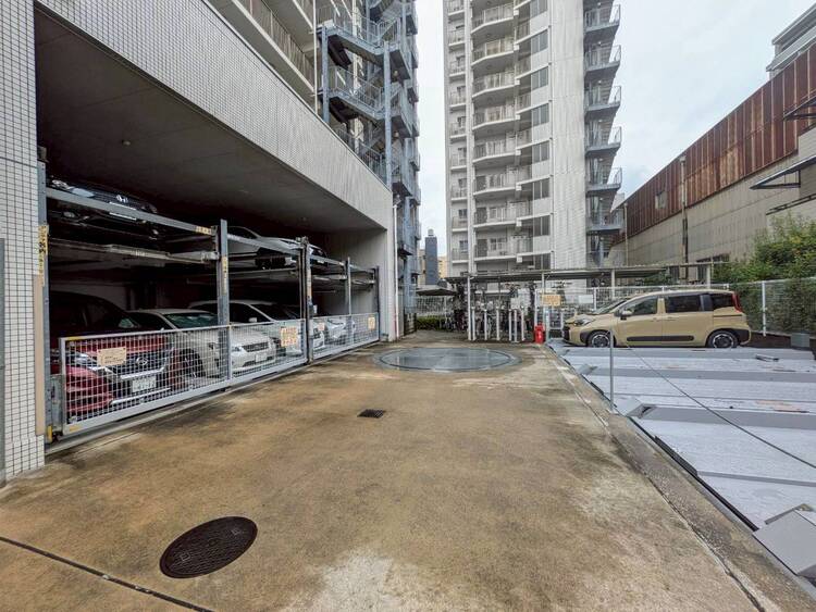 その他 駐車スペースが嬉しいですね。※空き状況は都度ご確認下さい。