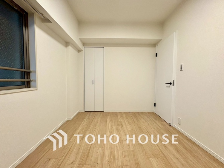 内装 【PRIVATE ROOM】◆快適◆な暮らしに不可欠な収納スペース。快適さとともに思い出も詰まっていく。