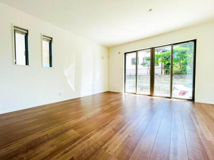 居間 家の良し悪しだけではなく周辺環境も重要なポイントとなります！ご案内時に周辺環境もご案内いたします！ 