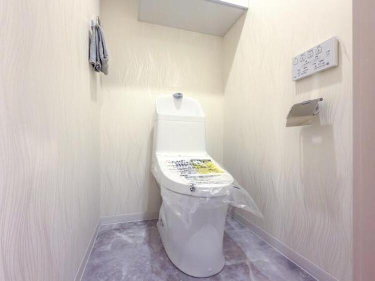 トイレ スッキリとしてスタイリッシュなフォルムでお掃除もラクラクです。