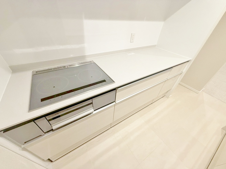 その他 開放感のあるキッチンスペース。調理をしながら、会話も弾みそうですね。