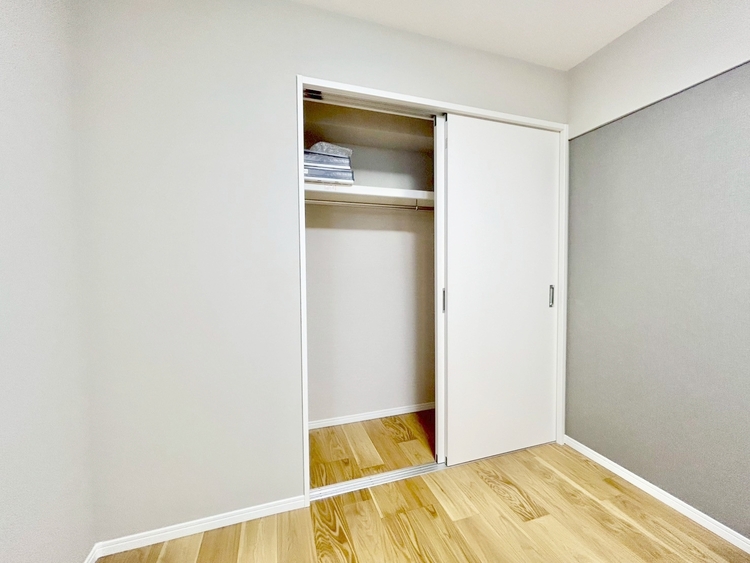 その他 収納スペースが付いていて、お部屋を広く使っていただけます。