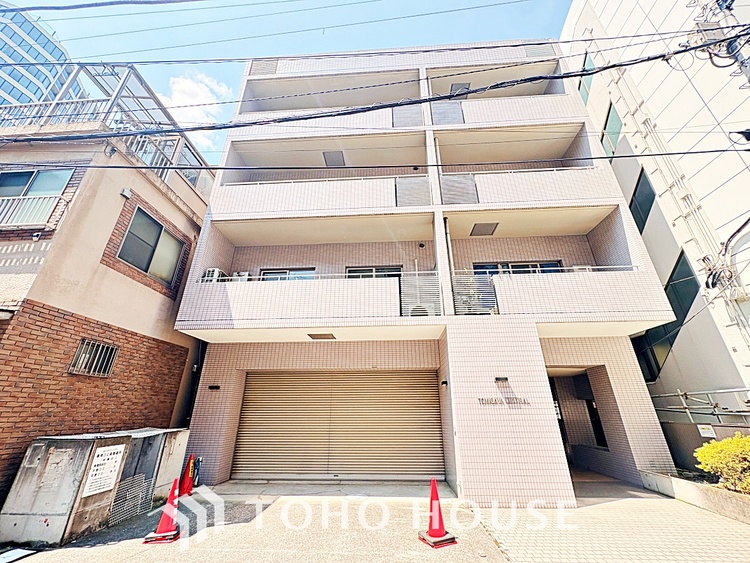 外観 漂う上質な空気感、マンションに入れば「おかえりなさい」と笑顔で迎えてくれるエントランス。最良の心配りを感じるマンションでした。